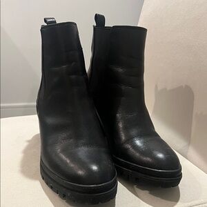 Aldo Classic Black Chelsea Platform Ankle Boots - Women's